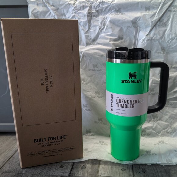 Stanley, Quencher H2.0 Flowstate™ Tumbler, 40oz, Neon Green, New in Box - Picture 2 of 6